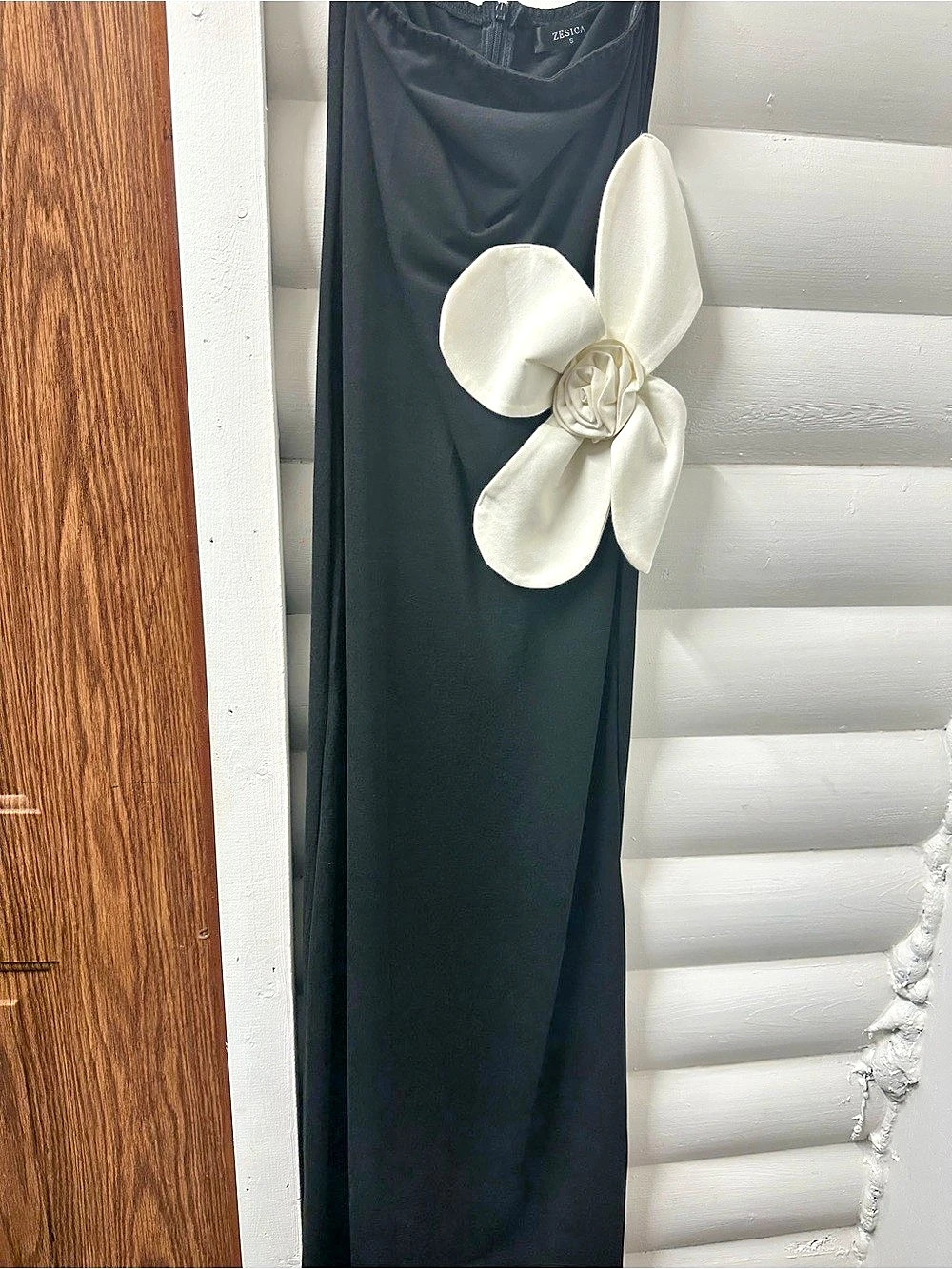 ZESICA Strapless Black Maxi Dress With White Floral Detail
